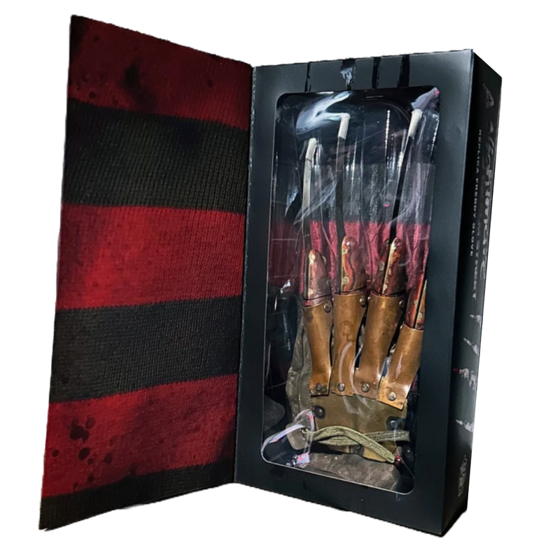 A Nightmare On Elm Street - Deluxe Freddy Krueger Glove