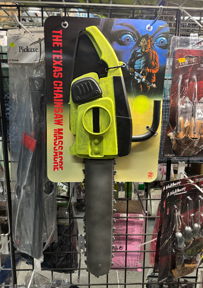 The Texas Chainsaw Massacre (1974) - Chainsaw Costume Accessory with Sound