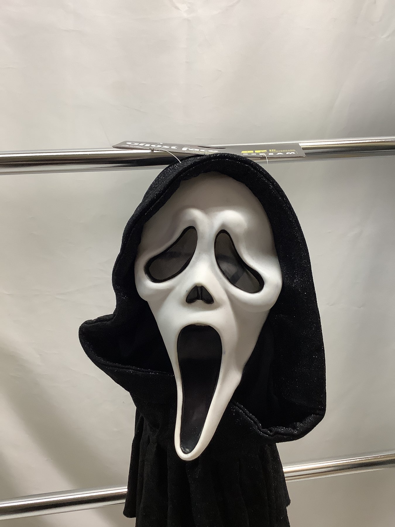 25th Anniversary Scream - Ghost Face - Mask | Chicago Costume Company