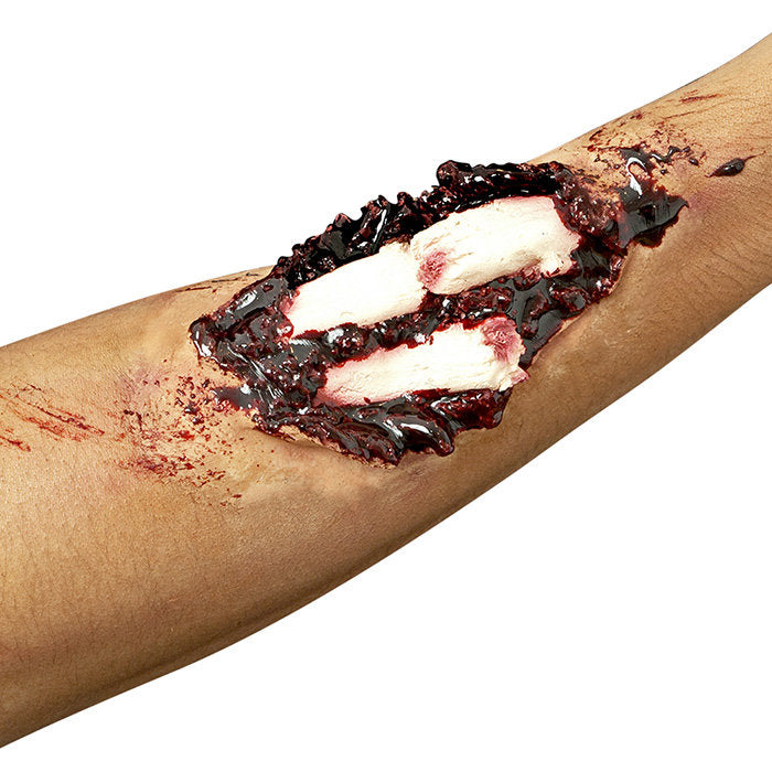 Compound Fracture Latex Appliance