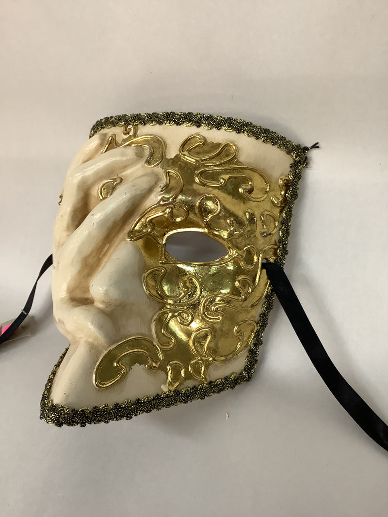 El Morte Mask with Hand- White/Gold Right Hand