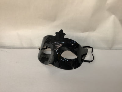 Plastic Party Mask- Black