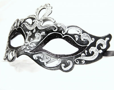 black and silver masquerade eyemask
