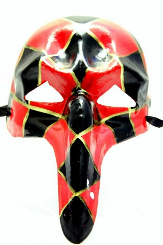 Red Checkered Long Nose Mask